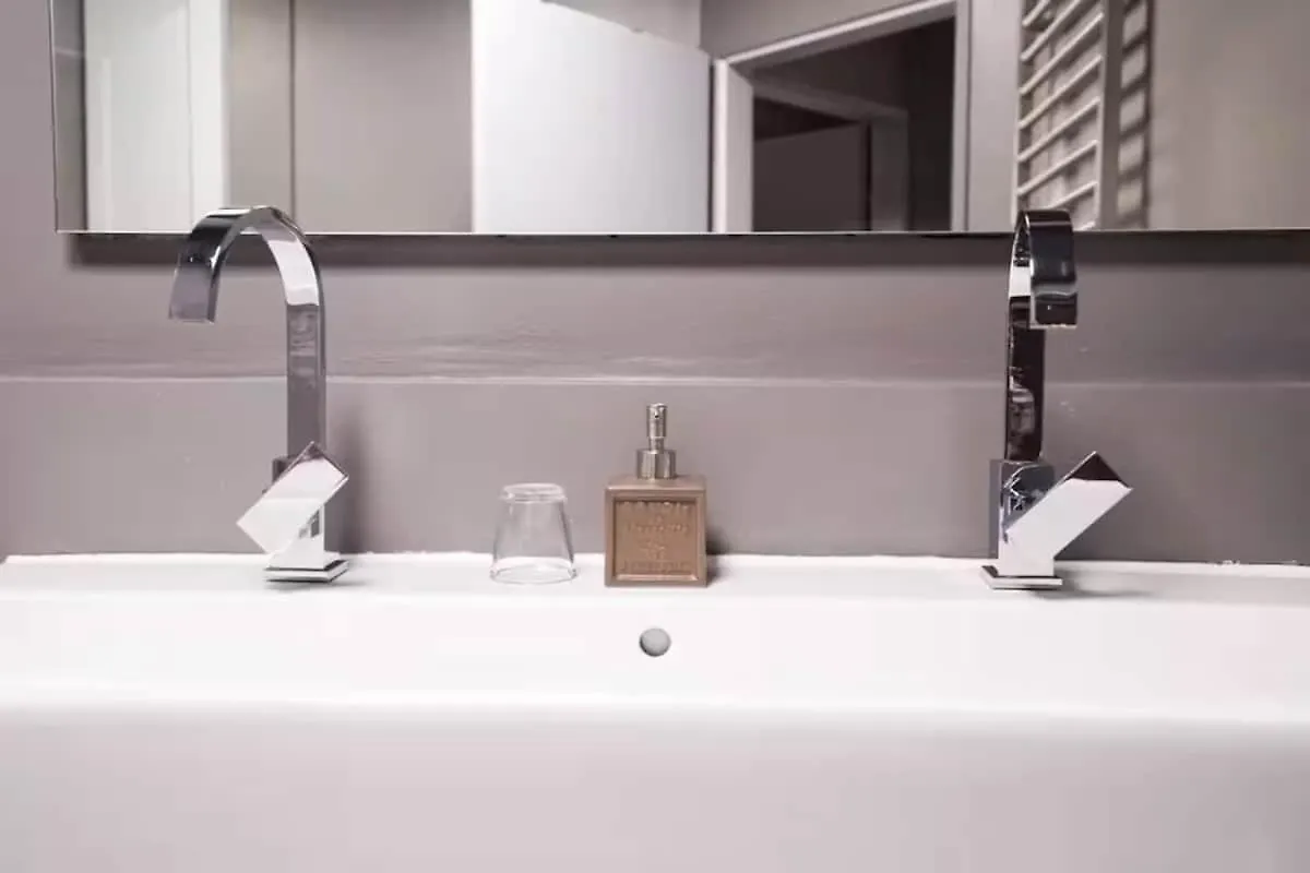 Designer Apartment I 2-Br I Shopping I Wifi I High-End Vienna 0*,  Austria