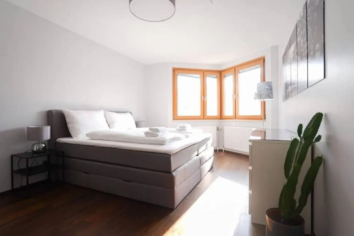 Designer Apartment I 2-Br I Shopping I Wifi I High-End Vienna